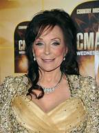 Artist Loretta Lynn